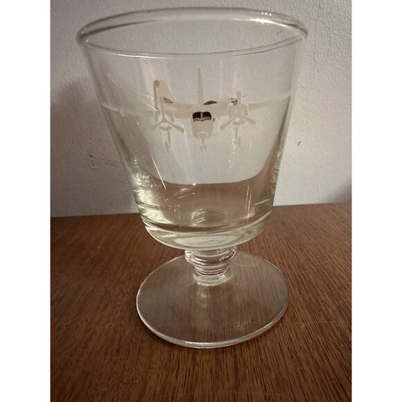 Vintage Stemmed Glasses Airplane Design Hawkeye Gulf  S2F -3 TRACKER - Picture 11 of 11